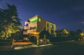Гостиница Opera Apartments  Задар